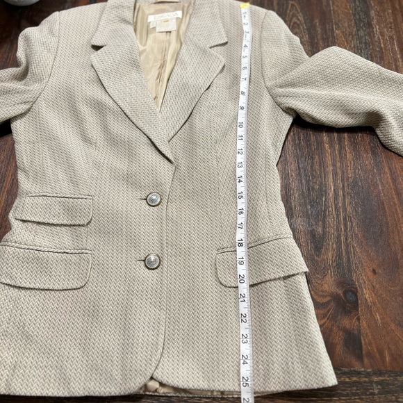 Escada Neutral Herringbone Blazer Cream Tan Margaretha Ley Vintage 36 2 button - Picture 8 of 15